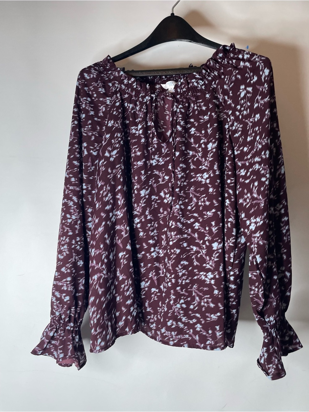 Time and Tru Burgundy Floral Tie-Neck Peasant Blouse Bell Sleeves L